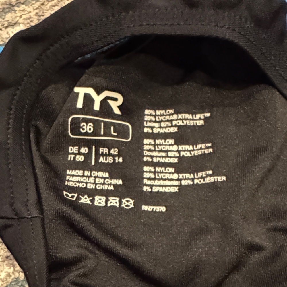 Tyr Women's One Piece Swimsuit In Black And Blue View 4